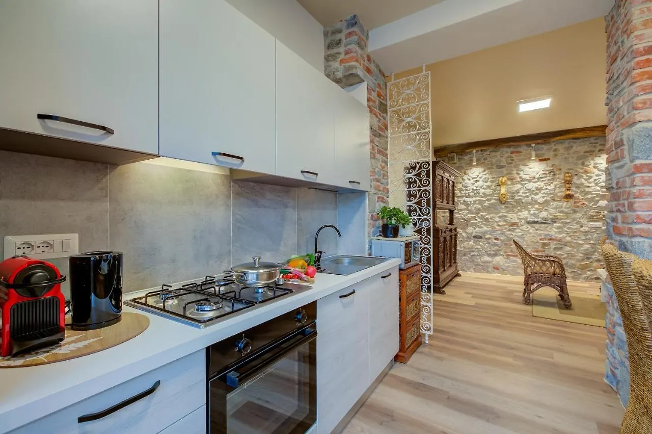 La Valbinella Few Meters From Varese Lake - Happy Rentals Gavirate