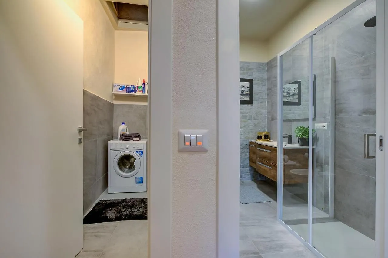 La Valbinella Few Meters From Varese Lake - Happy Rentals Gavirate Holiday home