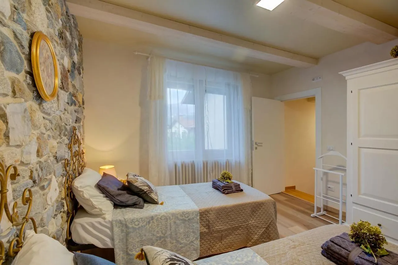 La Valbinella Few Meters From Varese Lake - Happy Rentals Gavirate Italy