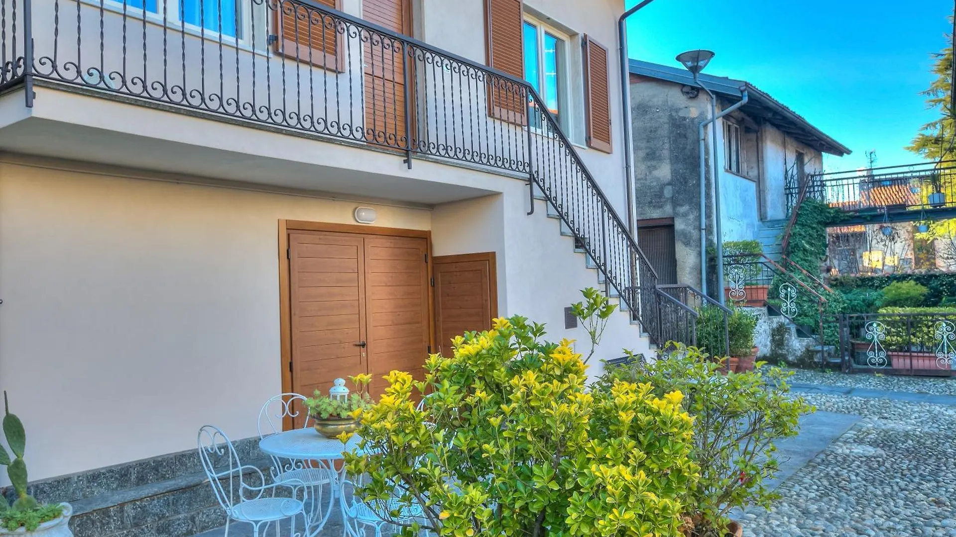 La Valbinella Few Meters From Varese Lake - Happy Rentals Gavirate Holiday home
